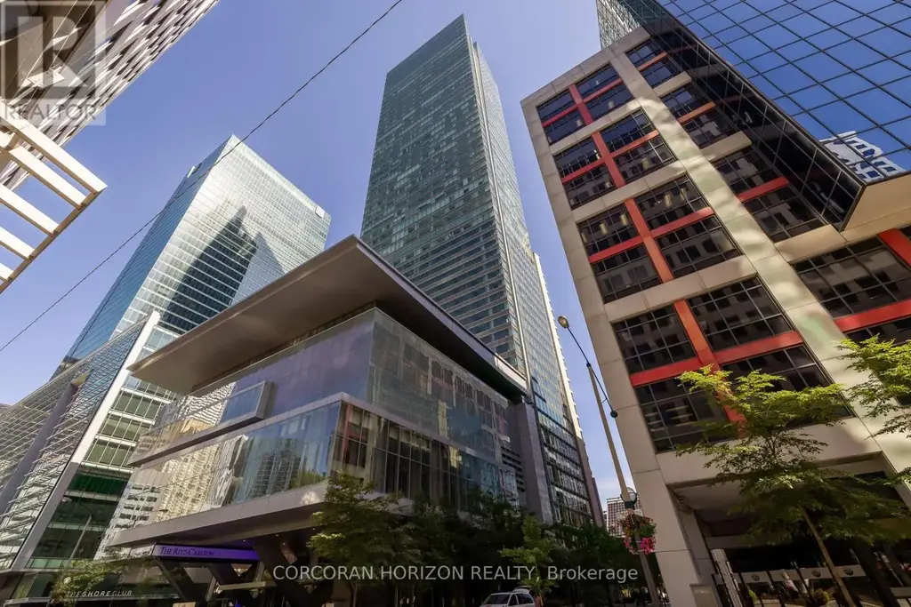 2403 - 183 Wellington Street W, Toronto (Waterfront Communities)